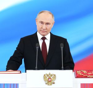 Владимир Путин  поручил обеспечить вхождение РФ в четверку крупнейших экономик мира