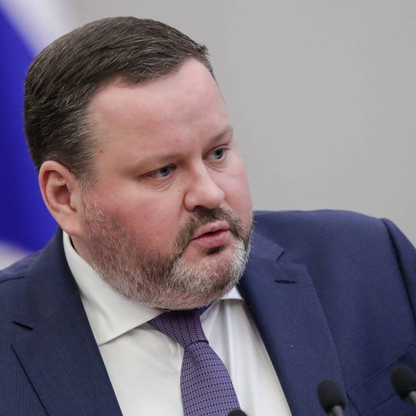 Антон Котяков призвал скорректировать признаки трудовых отношений в Трудовом кодексе